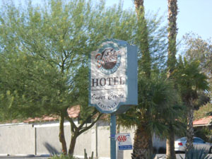 MOTEL10